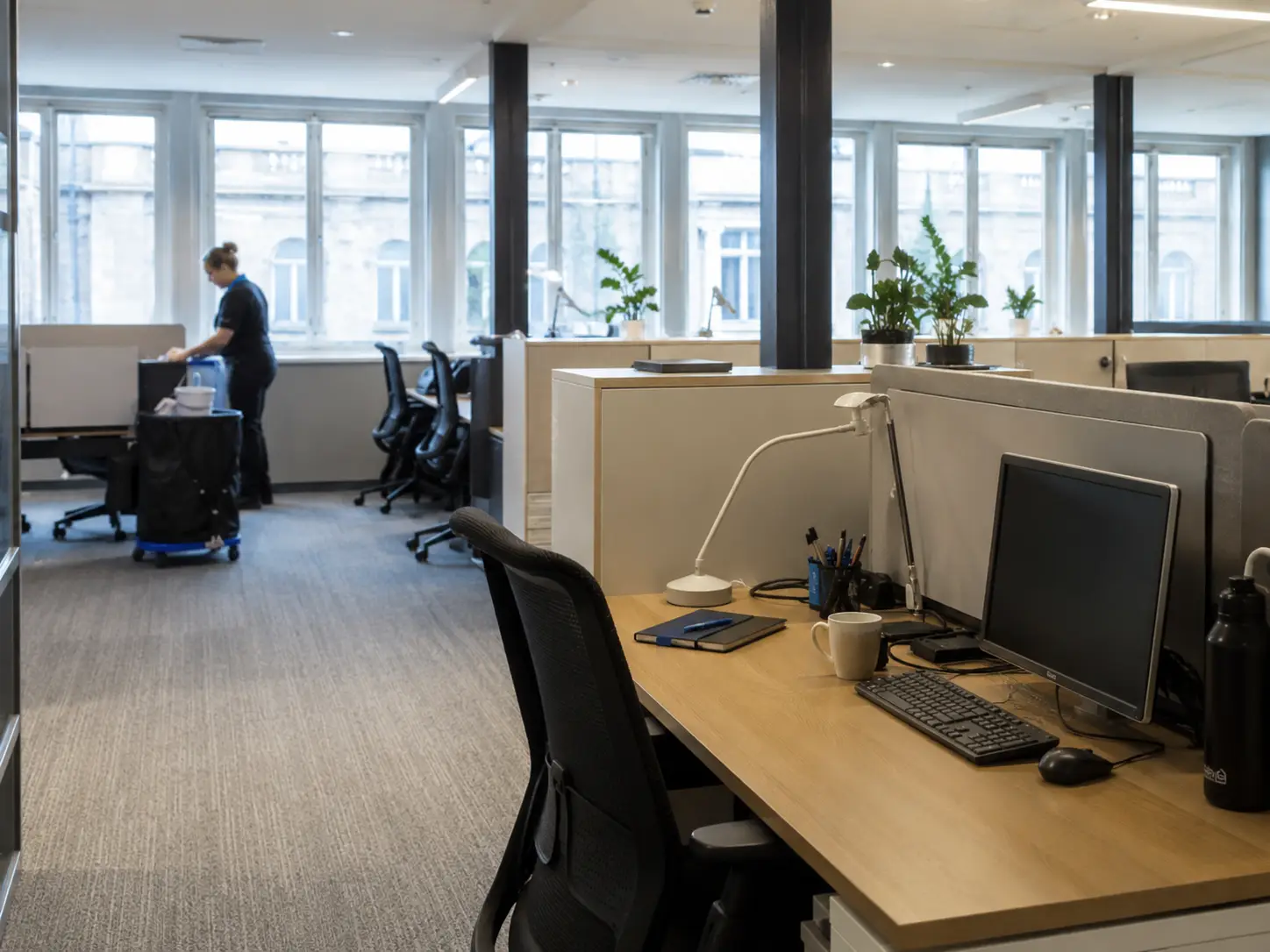 Bureaux professionnels propres et bien entretenus